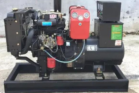 柴油發電機組新舊機油能一起用嗎？